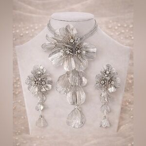 Kate Middleton Famous Cascading Silver Floral Earrings&Necklace